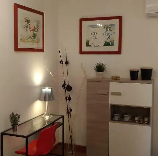 A Casa Di Lori Katánie